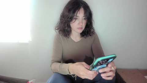 Media: vanandjuani Chaturbate 2024-10-03 21:11:00