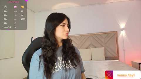 venus_tay1 @ chaturbate on 20241003