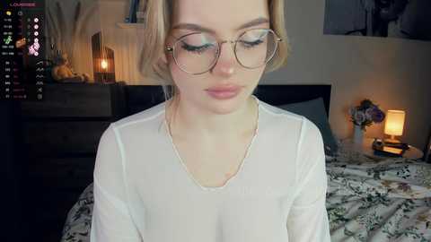 Media: cute_caprice Chaturbate 2024-10-04 20:31:00