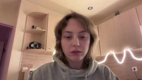 Media: holydori Chaturbate 2024-10-04 15:59:00