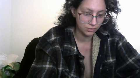 Media: sharkyqueen Chaturbate 2024-10-04 08:11:00
