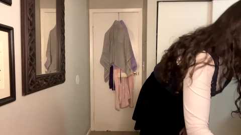 andi_bird @ chaturbate on 20241005