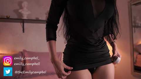 Media: emiilycampbell Chaturbate 2024-10-05 01:18:00