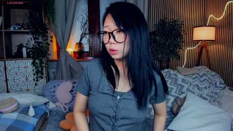 Media: hinatabroks Chaturbate 2024-10-05 19:34:00