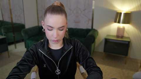 Media: kira0541 Chaturbate 2024-10-05 14:59:00