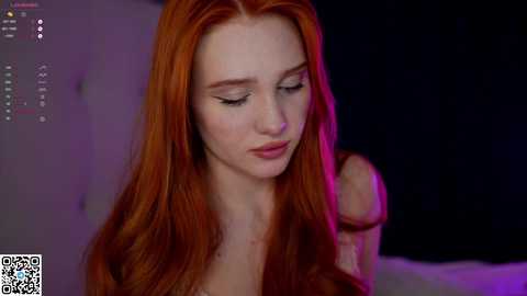 Media: miamoreira Chaturbate 2024-10-05 10:27:00
