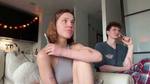 Media: di_n_alex Chaturbate 2024-10-06 14:17:00