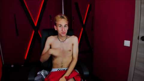 lenny_miles @ chaturbate on 20241008