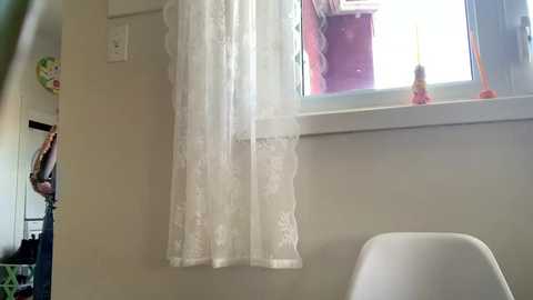 Media: summer_always Chaturbate 2024-10-08 19:07:00