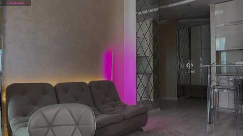 Media: yourhanna Chaturbate 2024-10-08 07:50:00