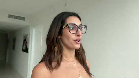 Media: camiliakxoxo Chaturbate 2024-10-09 22:43:00