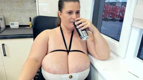 Media: claraboobies Chaturbate 2024-10-09 08:18:00