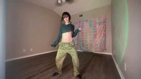 Media: hexivu Chaturbate 2024-10-09 20:45:00