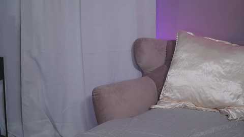 Media: hotmilfbitch Chaturbate 2024-10-09 19:08:00