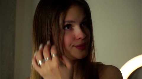 Media: a_whole_eternity Chaturbate 2024-10-10 22:40:00