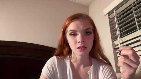 Media: girlwiththemask999 Chaturbate 2024-10-10 02:38:00