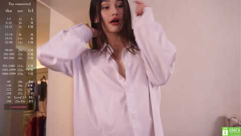 Media: _vi_vi_ Chaturbate 2024-10-11 09:52:00