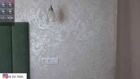 Media: ella__sweety Chaturbate 2024-10-11 04:04:00