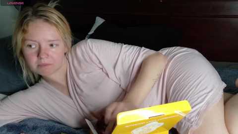 Media: ramichick Chaturbate 2024-10-11 08:34:00