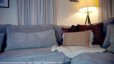 Media: x_lily_x Chaturbate 2024-10-11 00:01:00