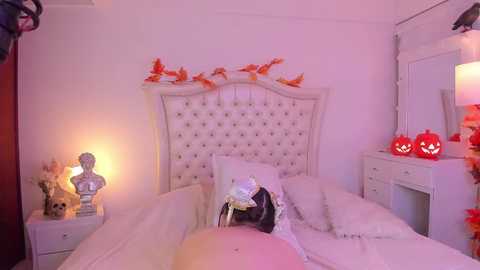 Media: charlottejackson Chaturbate 2024-10-12 07:23:00