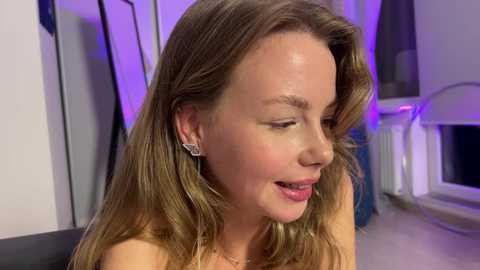 Media: elli_harmon Chaturbate 2024-10-12 18:02:00