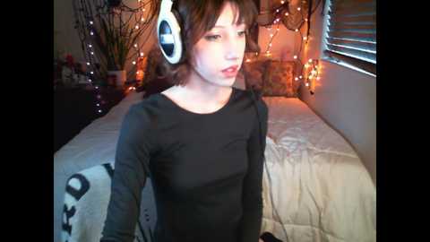 Media: elslove Chaturbate 2024-10-12 01:04:00