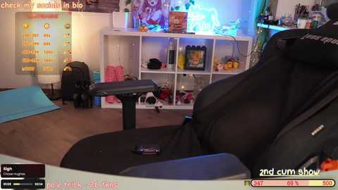 Media: glorikitty Chaturbate 2024-10-12 18:38:00