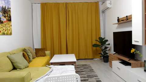 Media: hot_babes_live Chaturbate 2024-10-12 19:24:00