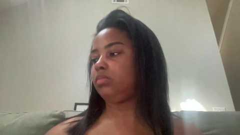 petitekinkxo @ chaturbate on 20241012