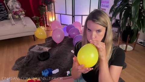 Media: phoenix_taylor Chaturbate 2024-10-12 00:31:00