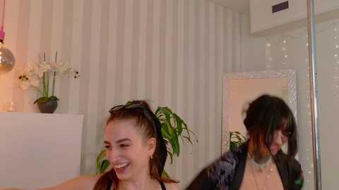 Media: breeding_material Chaturbate 2024-10-13 10:02:00