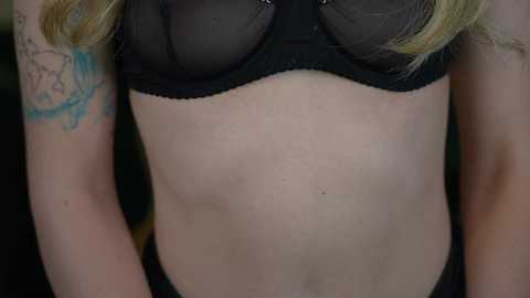 Media: kira0541 Chaturbate 2024-10-13 14:41:00