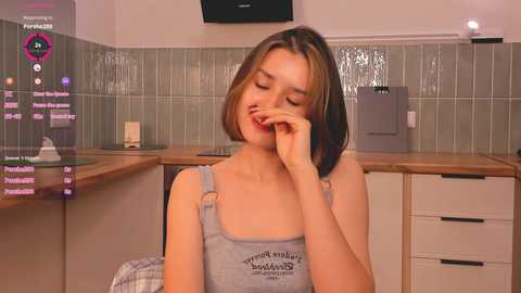 Media: erleneheap Chaturbate 2024-10-14 16:04:00