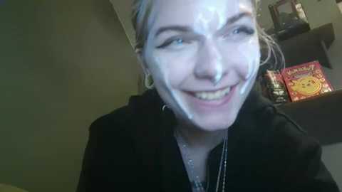 Media: lizzyylovesick Chaturbate 2024-10-14 16:03:00