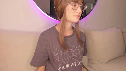 Media: lonelly_lolly98 Chaturbate 2024-10-14 20:35:00