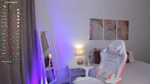 Media: mysticalelen Chaturbate 2024-10-14 03:59:00