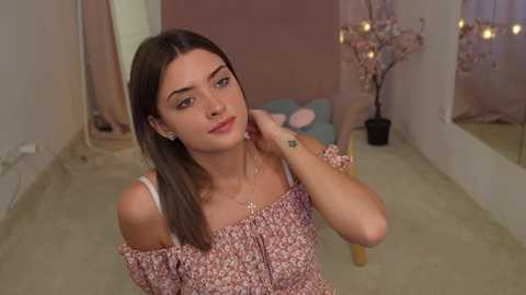 Media: venera_style Chaturbate 2024-10-14 10:50:00