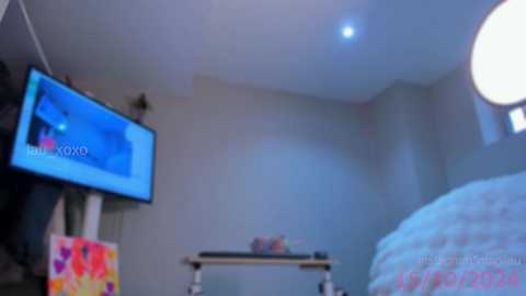 Media: lau_xoxo Chaturbate 2024-10-15 21:27:00