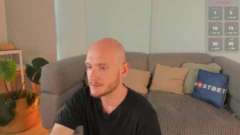 Media: maypeach Chaturbate 2024-10-15 07:06:00