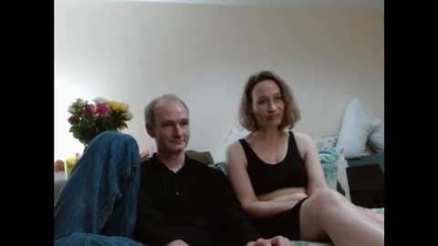Media: mrs_velvet_vixen_and_mr_stud Chaturbate 2024-10-15 14:42:00