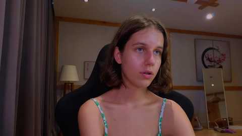 Media: vanessabayer Chaturbate 2024-10-15 03:00:00