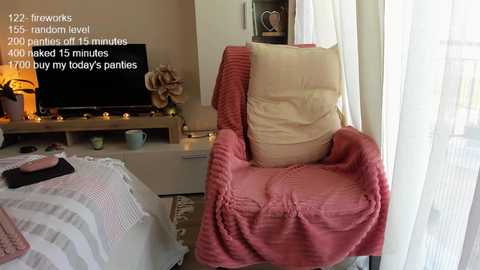 Media: bestgirl_ofthe_neighborhood Chaturbate 2024-10-16 09:57:00