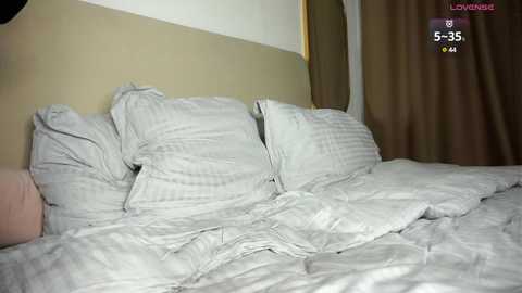 Media: demoninangel Chaturbate 2024-10-16 05:09:00
