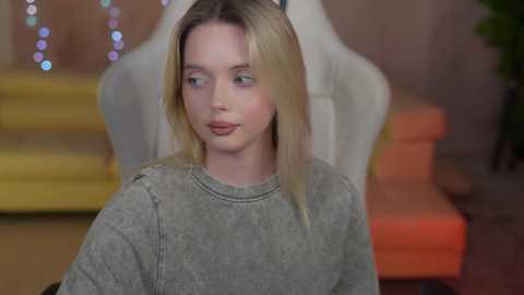 Media: kira0541 Chaturbate 2024-10-16 03:20:00