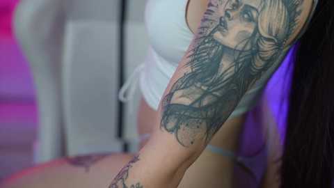 Media: kira0541 Chaturbate 2024-10-16 21:31:00