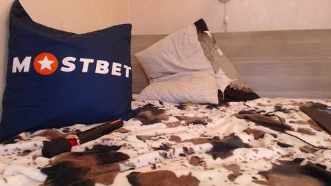 Media: mira_one_ Chaturbate 2024-10-16 13:11:00