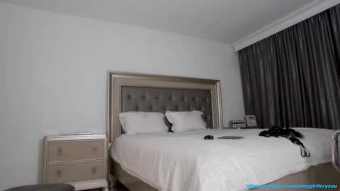 Media: sexygirlforyouuu Chaturbate 2024-10-16 01:15:00