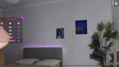 Media: small_blondee Chaturbate 2024-10-16 01:15:00