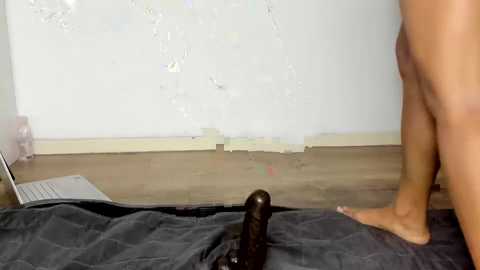 Media: bigtroublelittlechina Chaturbate 2024-10-17 06:32:00
